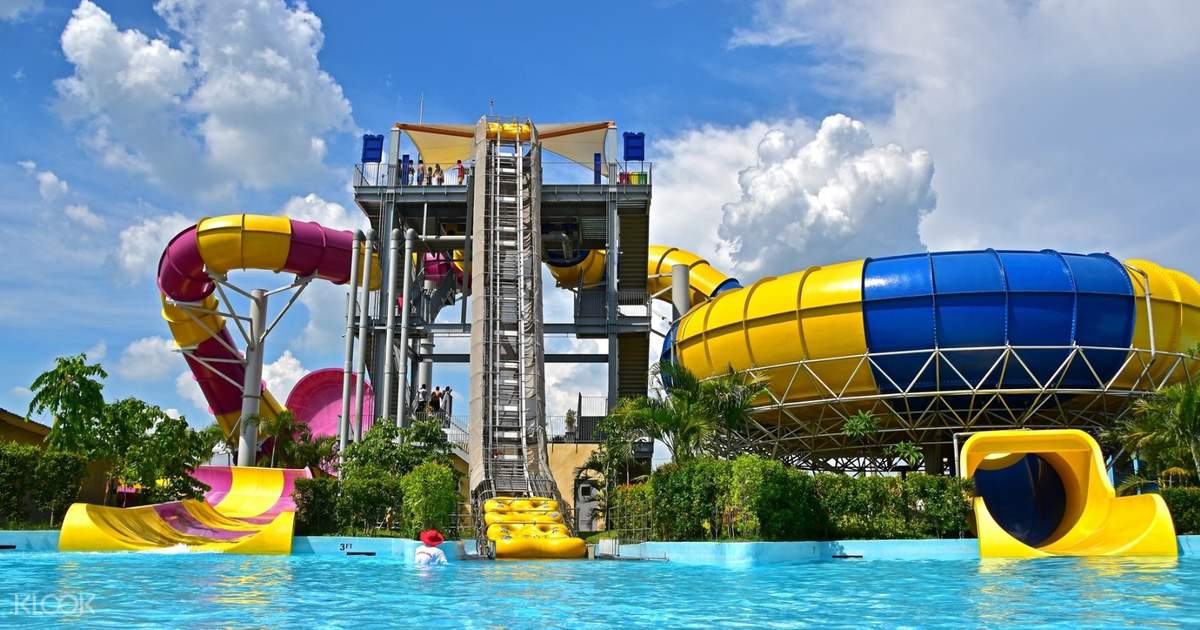 Aqua Waterpark Admission Ticket in Clark, Philippines Klook